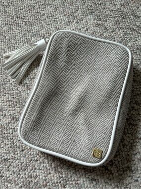 Hudson + Bleecker Herringbone Travel Case